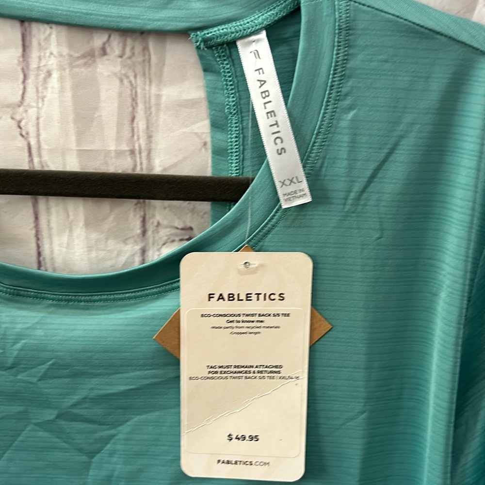 Nwt Fabletics Eco-Conscious Twist Back S/S Tee Xx… - image 4